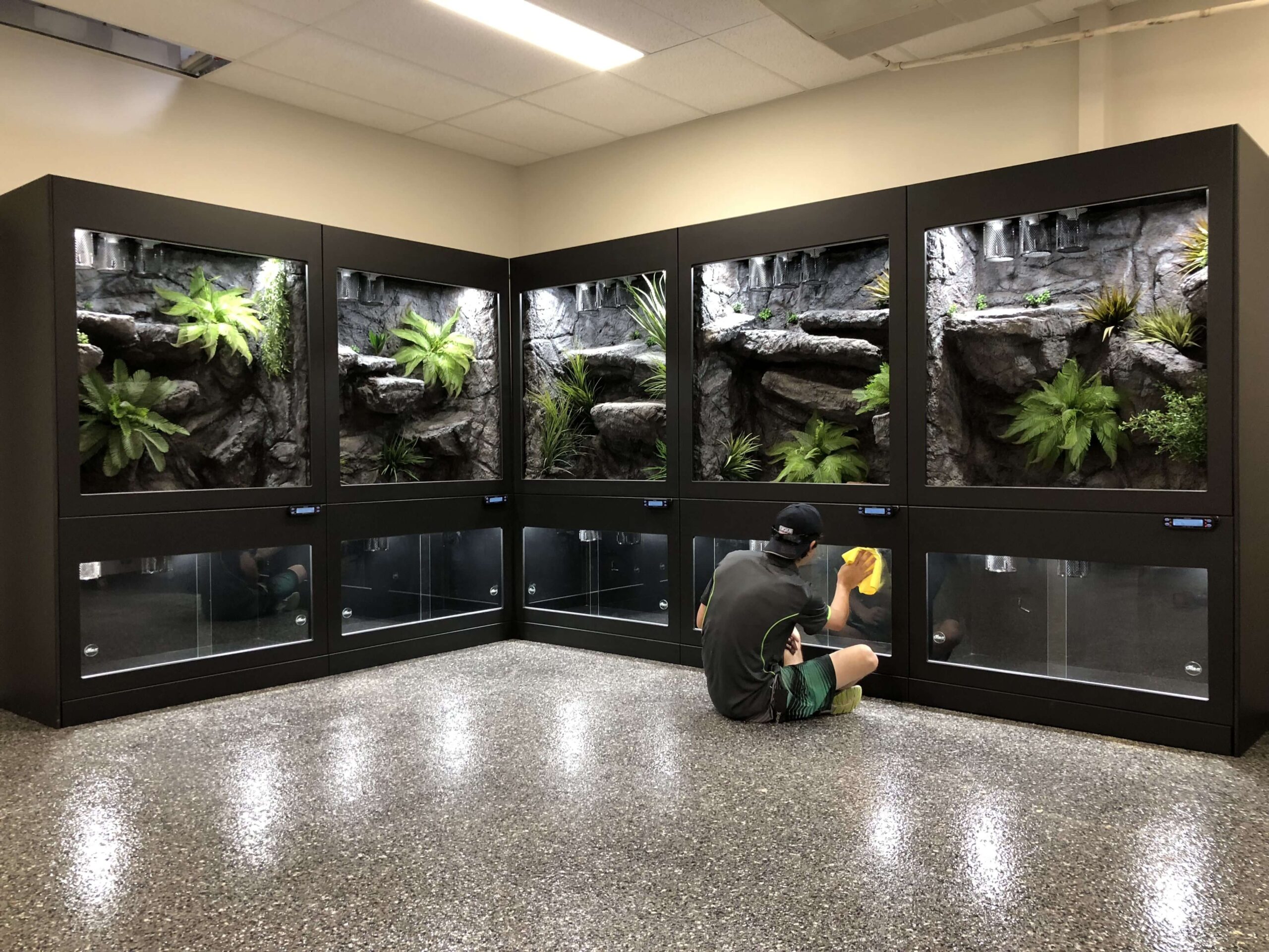 mau-thiet-ke-cua-hang-ca-canh-hien-dai-thi-cong-boi-anh-gia-khang-group.